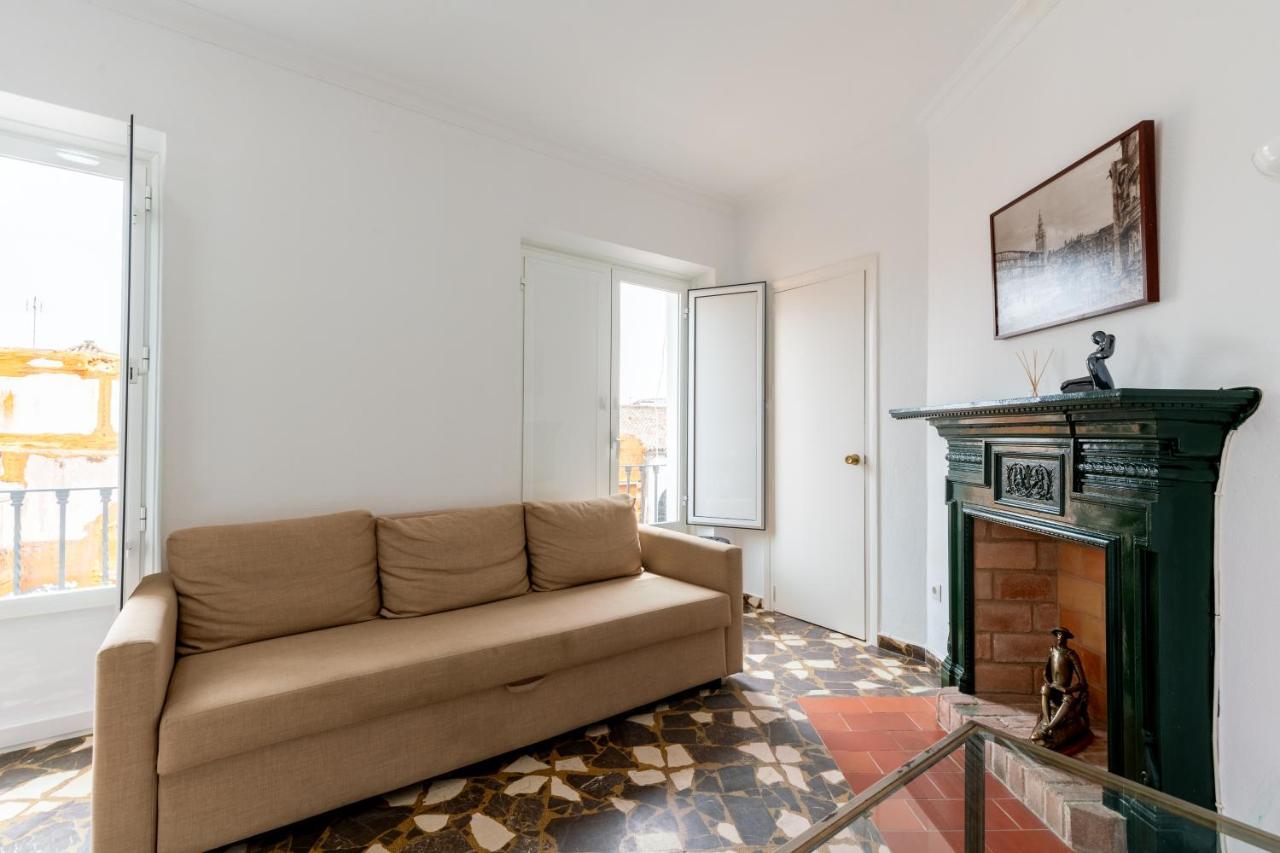 Aoa Conde De Ibarra Apartment Seville Luaran gambar
