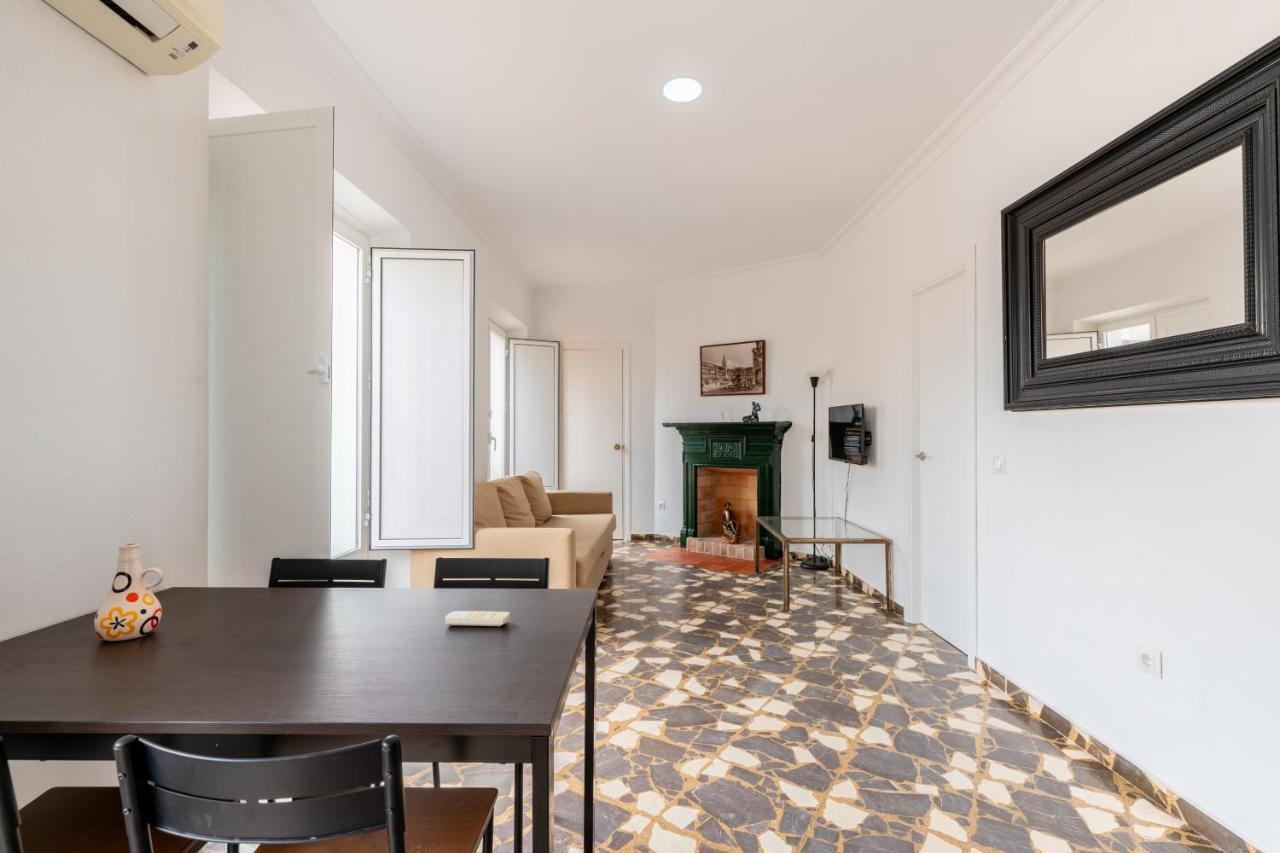 Aoa Conde De Ibarra Apartment Seville Luaran gambar