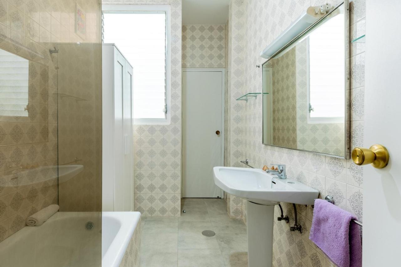 Aoa Conde De Ibarra Apartment Seville Luaran gambar